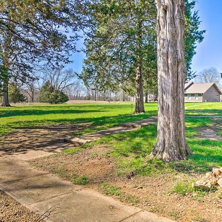 The Cozy Cottage With Lake Taneycomo Access! Branson Buitenkant foto