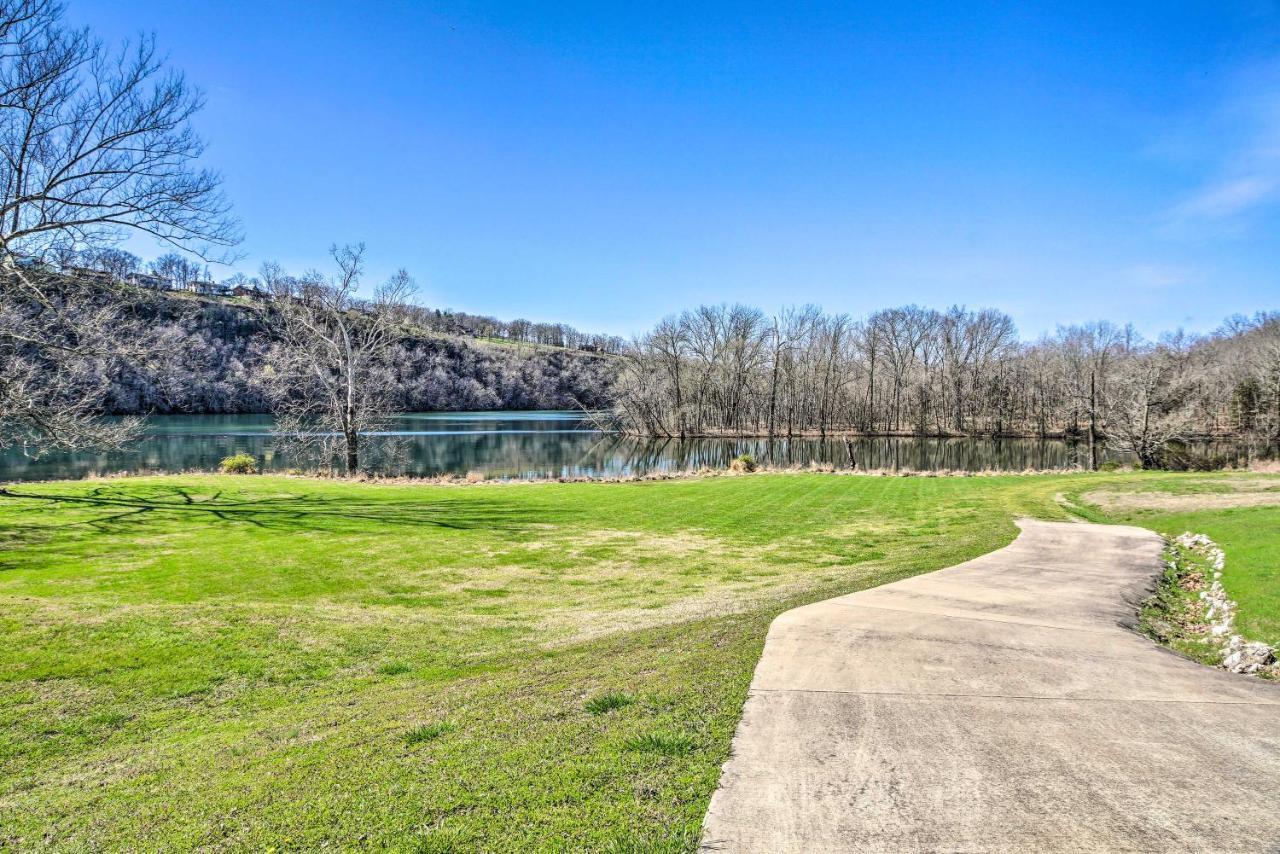 The Cozy Cottage With Lake Taneycomo Access! Branson Buitenkant foto